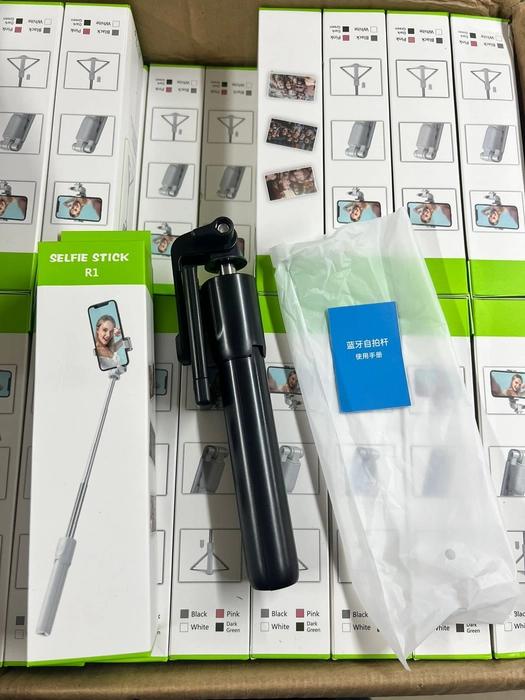 Wireless Tripod Selfie Stick